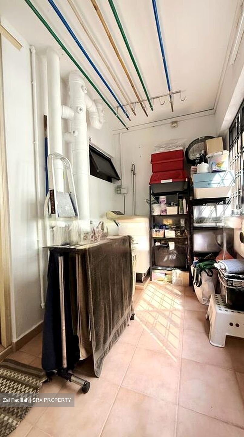 Blk 893 Tampines Avenue 8 (Tampines), HDB Executive #501888661